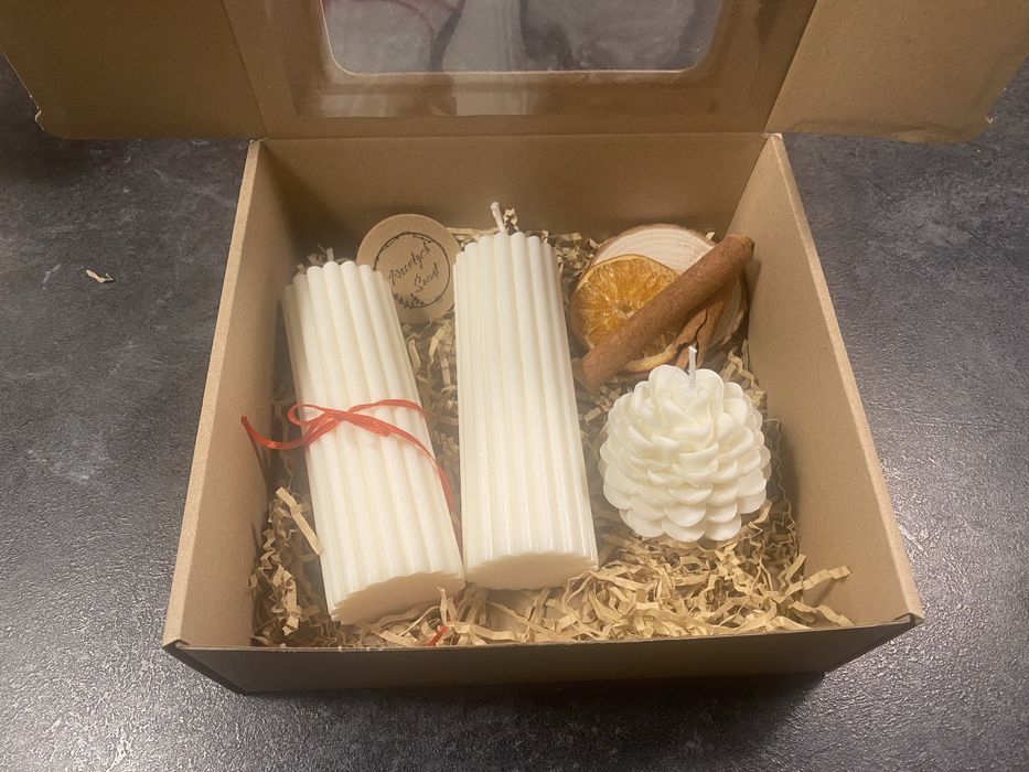 Zestawy swiąteczne z świec sojowych