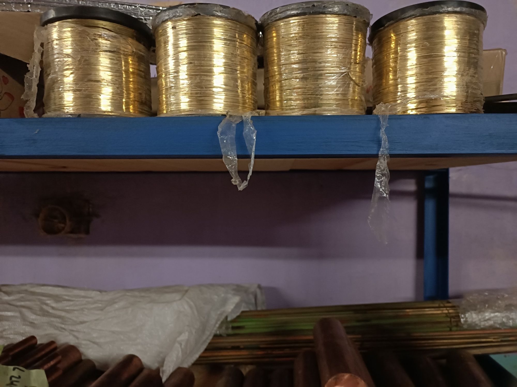 Продам бронзові втулки під замовлення і є готові латунь,бронзу,мідь,ал