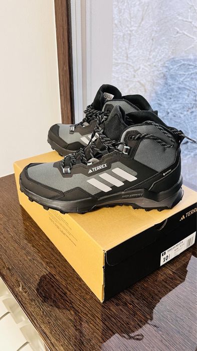 Adidas terrex зимові 39/40 (25.5 см)