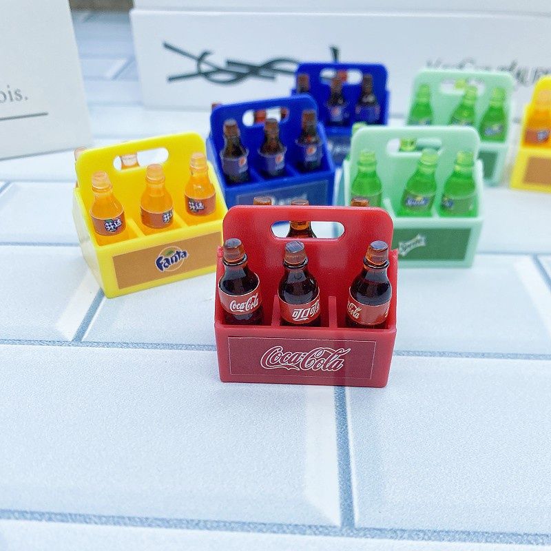 Skrzynka z 6 butelkami Coca-Cola do modelu rc 1:10 TRX SCX MST FMS HPI