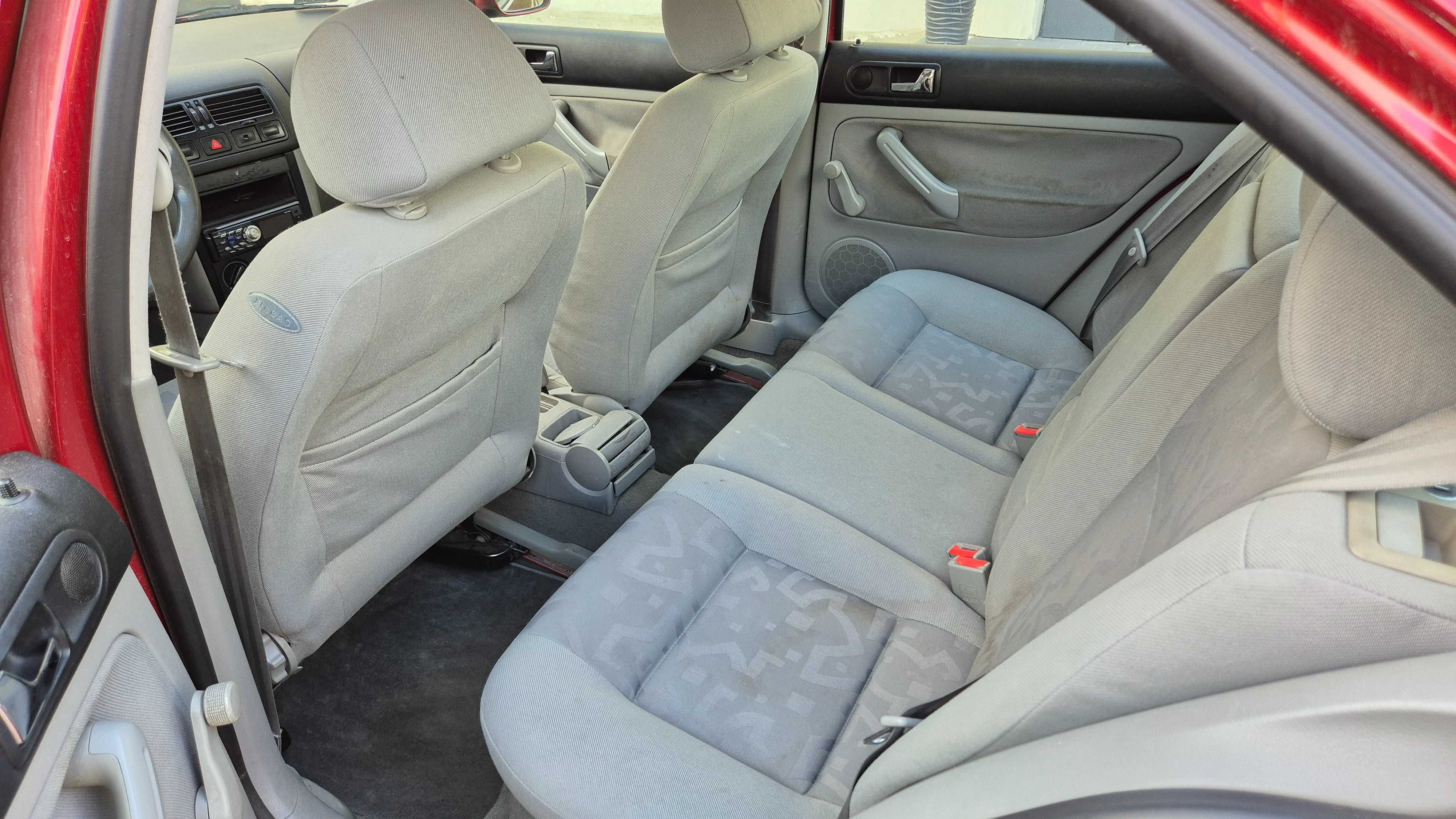 VW Bora 1.6 benzyna