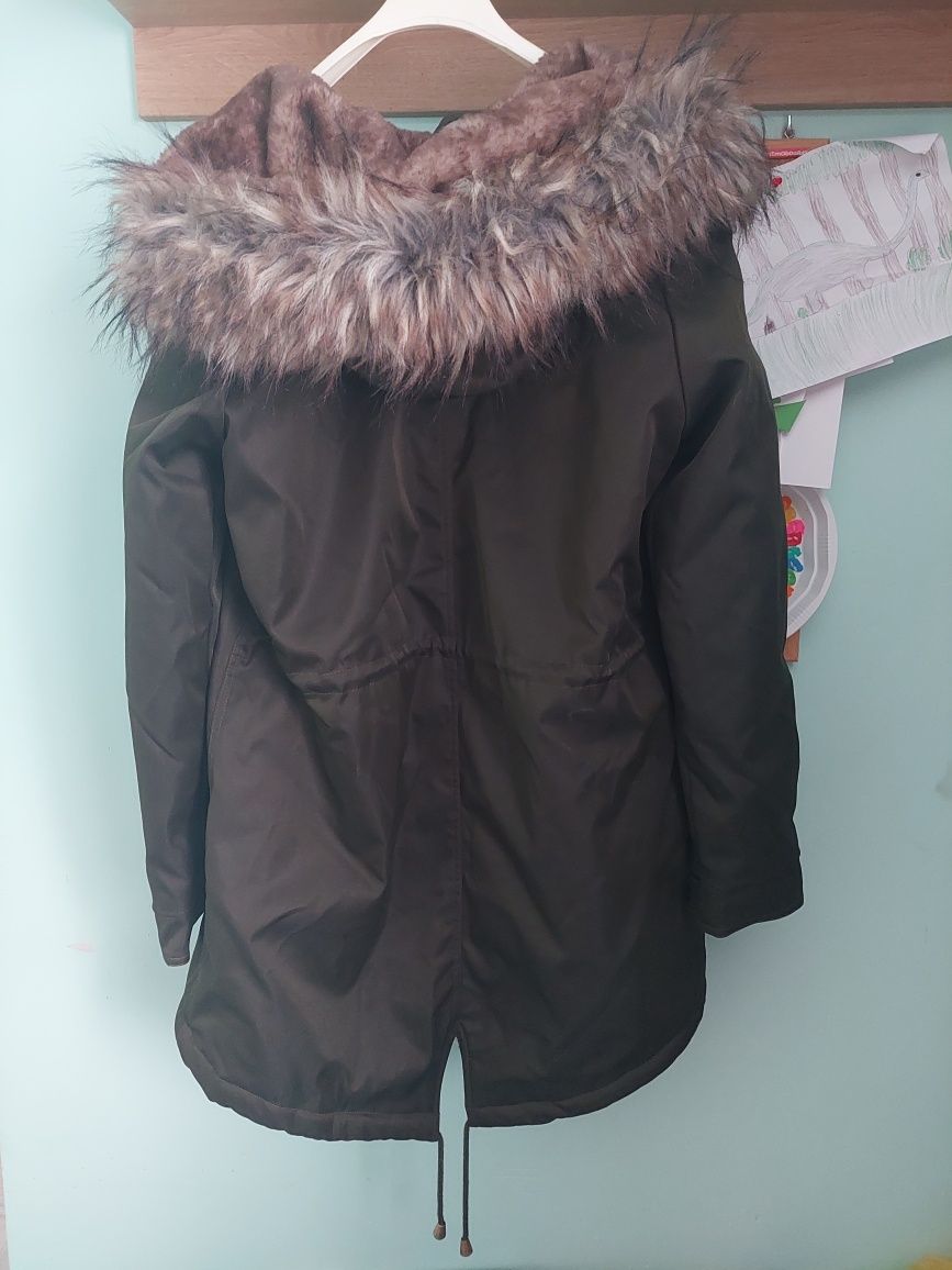 Zimowa parka Cropp