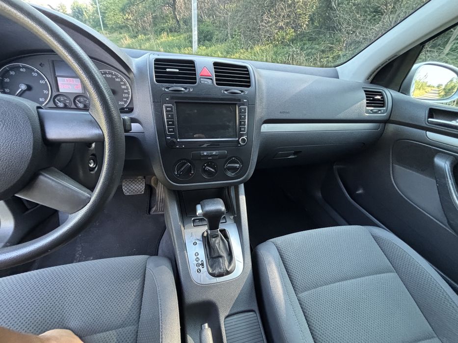 Golf 5 Автомат 1,6 МРі бензин