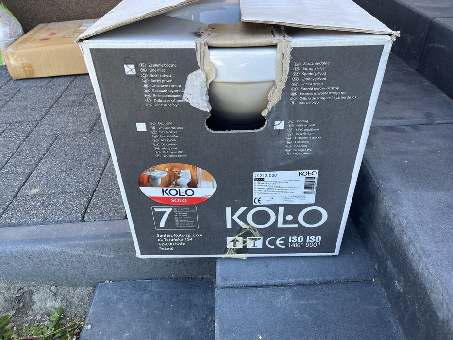 Muszla klozetowa warszawska (odplyw w dół)