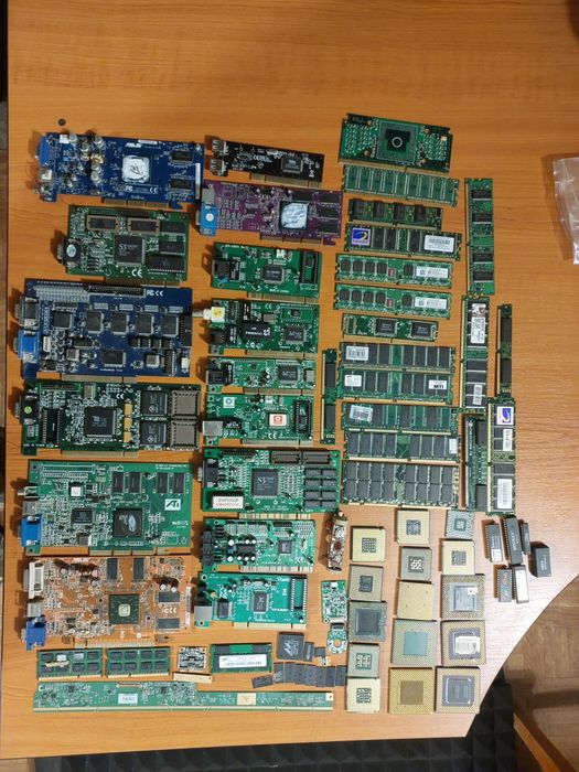 Продам плати, радіодеталі, процесори