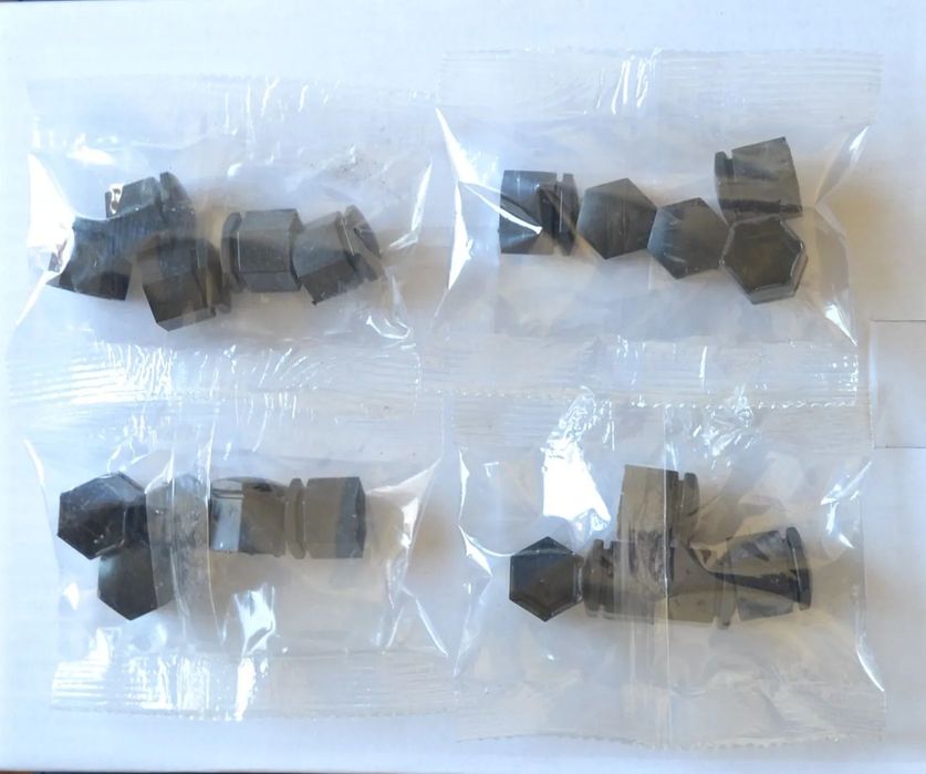 NAKŁADKI ZAŚLEPKI NASADKI NA ŚRUBY 19 mm ORYGINAŁ GM OPEL x20szt C-346