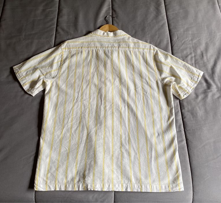 Camisa Riscas Branco e Amarelo