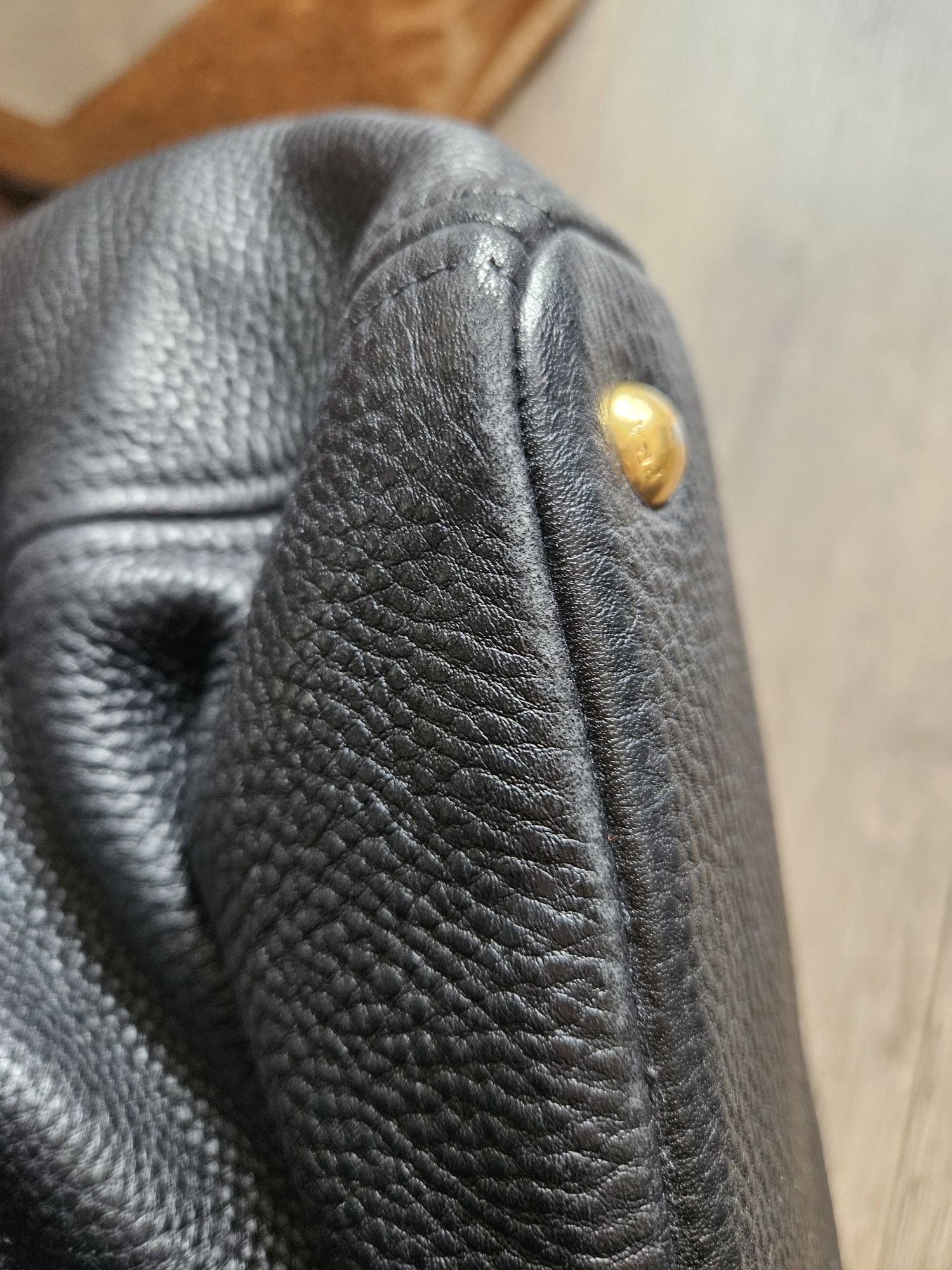 Сумка шкіряна prada