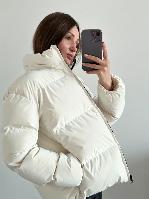 Белая куртка пуховик пуффер прямого кроя Zara оригинал