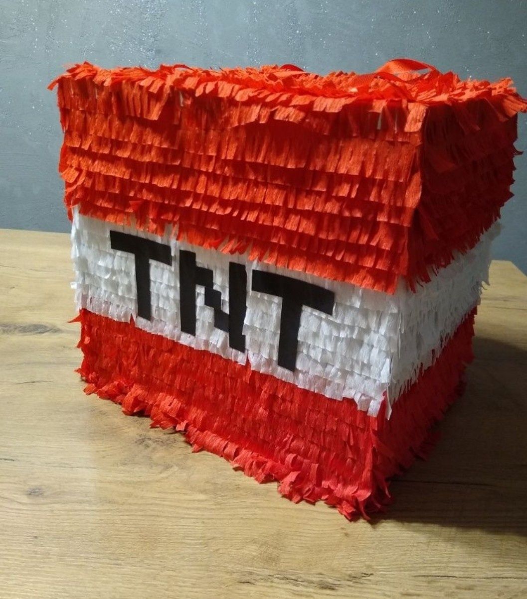 Sprzedam piniate minecraft TNT