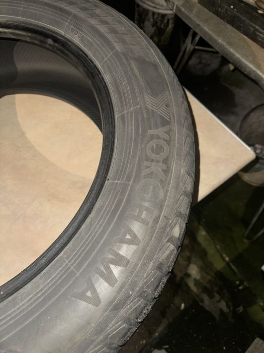 Komplet opon zimowych 235/60R18