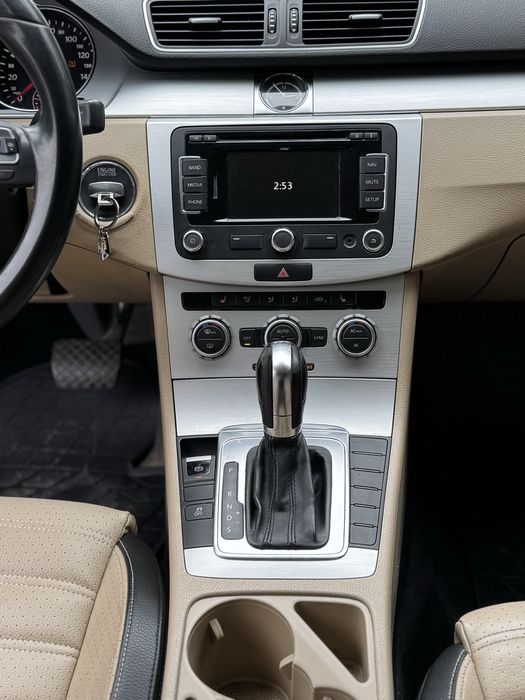 Volkswagen CC / Passat CC 2012 I покоління (FL)
