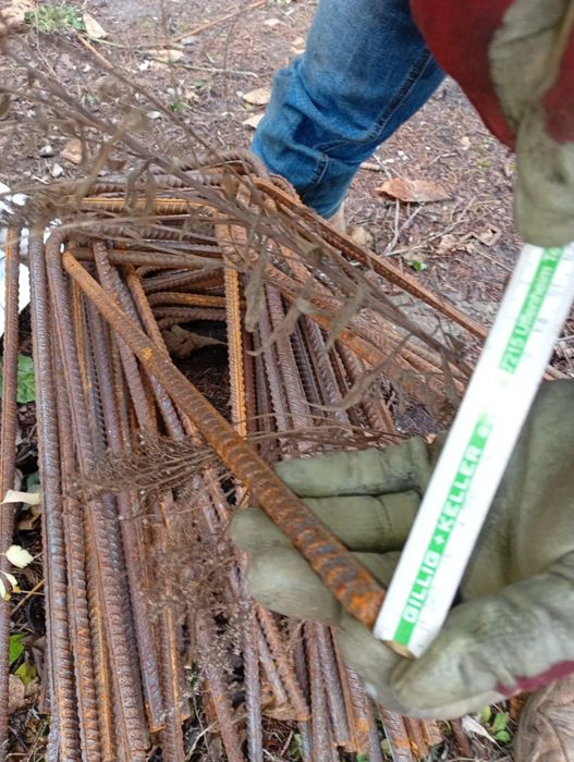 Закладна з арматури