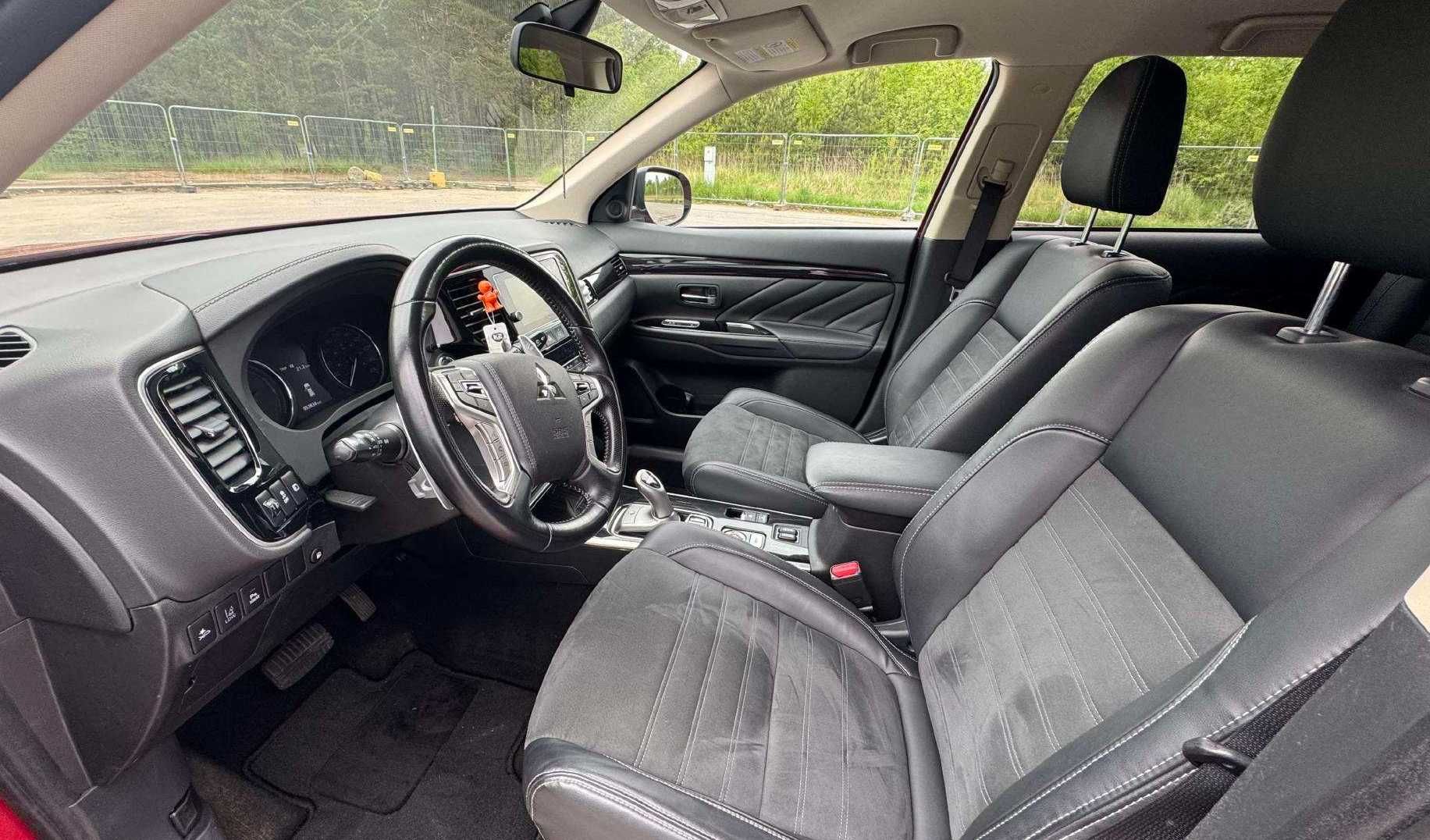 Mitsubishi Outlander PHEV 2018 2.0 hybrid