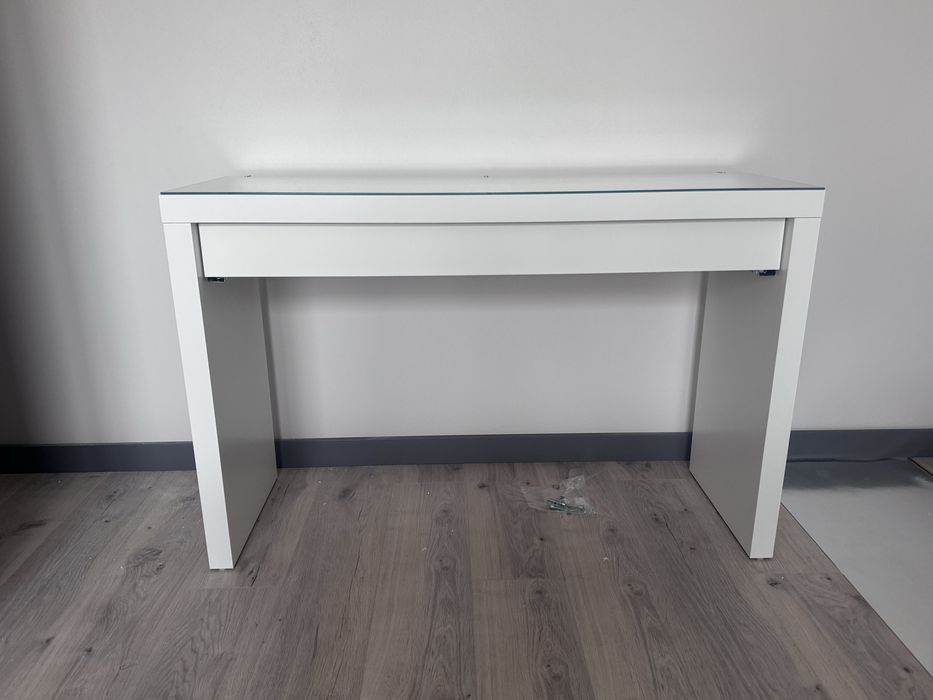 Toaletka Malm ikea