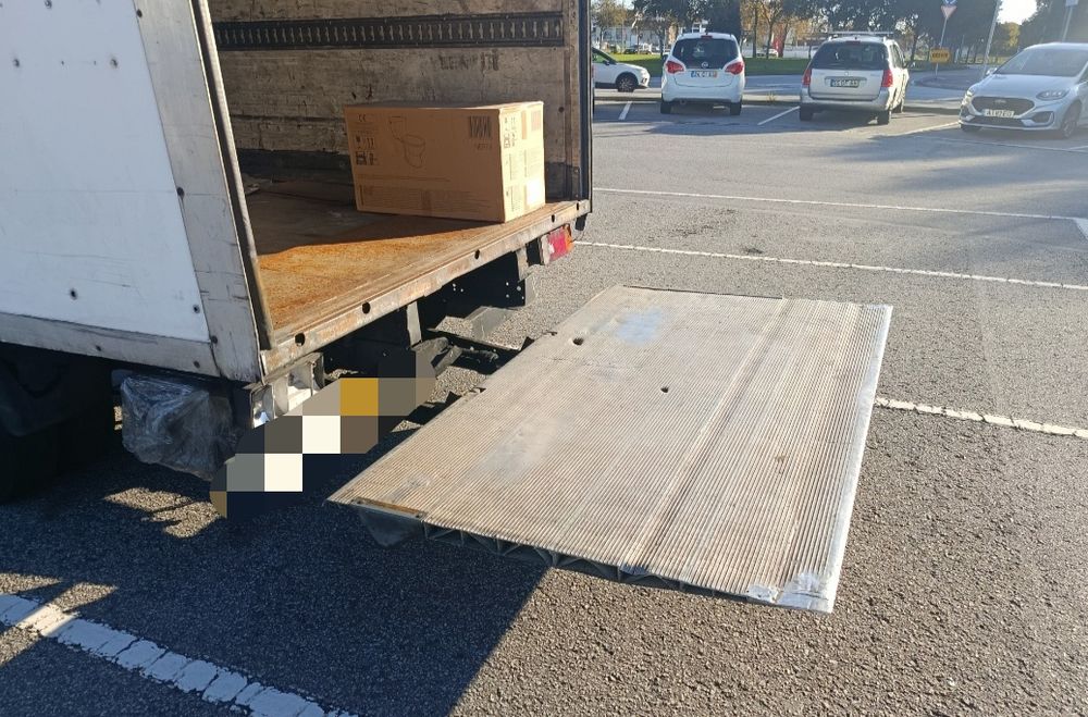 Iveco Daily C35 com Plataforma