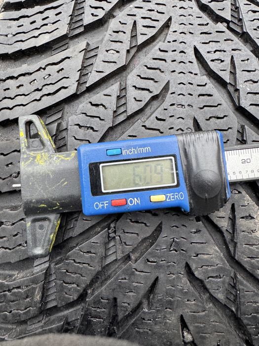 225/50 R17 Nokian 225 50 17