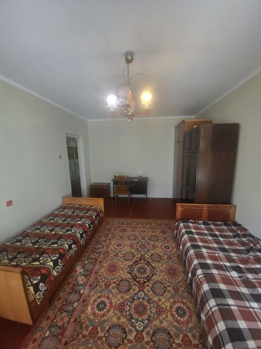 Сдам  2 к квартиру, левый берег.