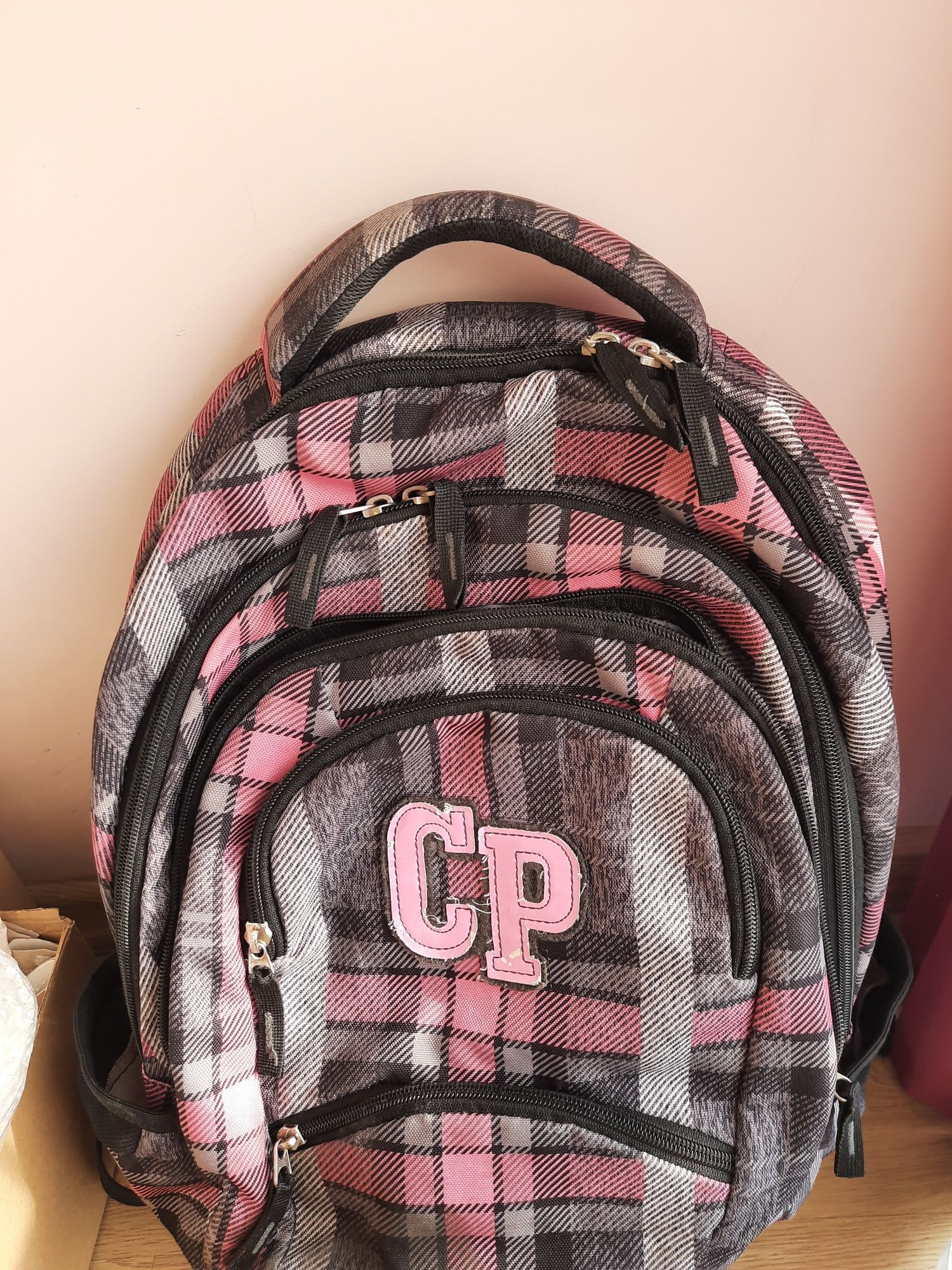 Plecak szkolny COOL PACK różowo szary w kratkę