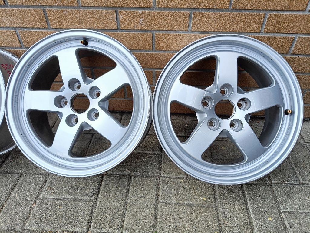 Felgi Aluminiowe 16 Cali 5x112 + Kołpaki 7Jx16H2 ET35 - Audi A4 A6