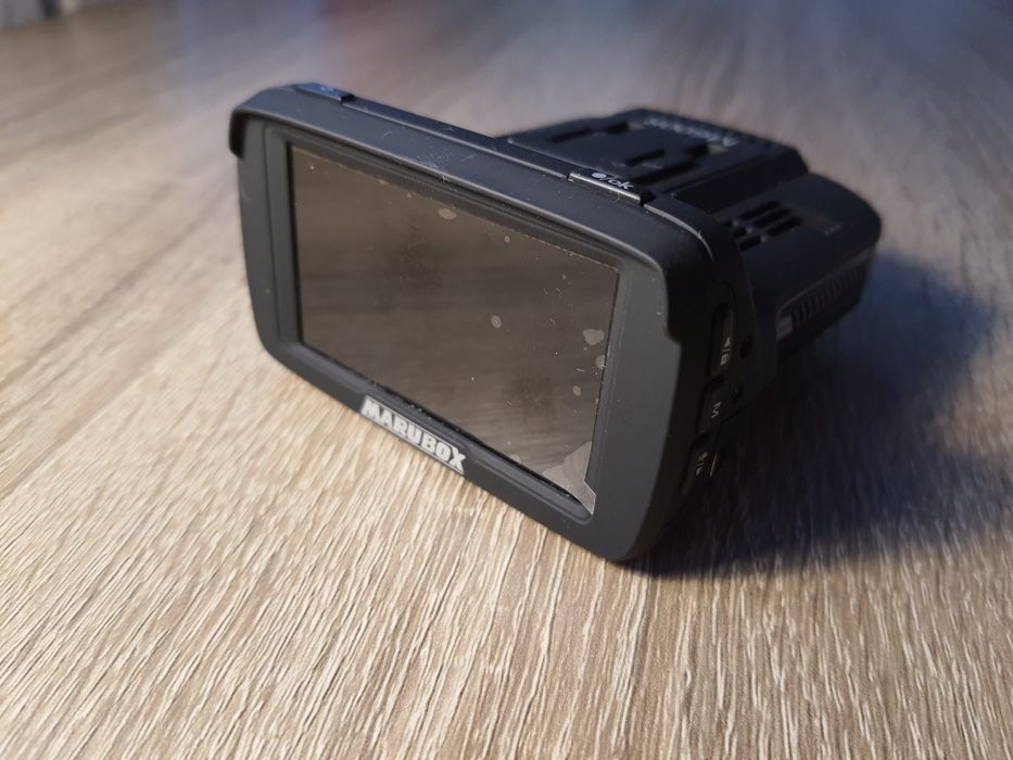 Відеореестратор з радар-детектором Marubox m600r