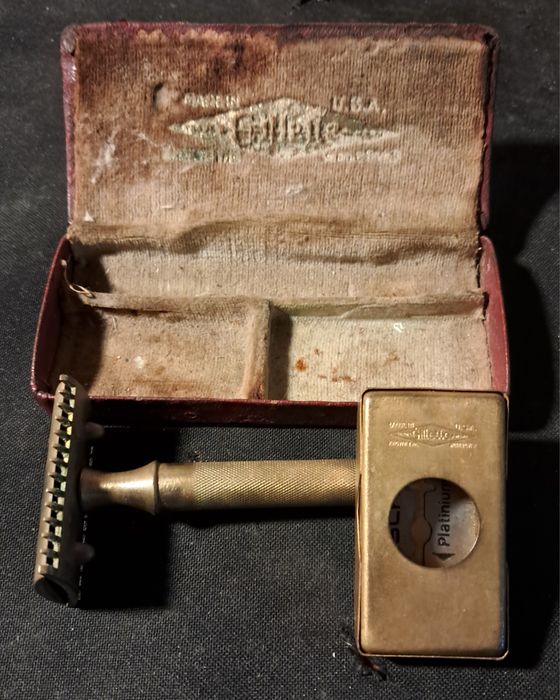 Máquina Barbear Gillette, com caixa original, anos 50/60.