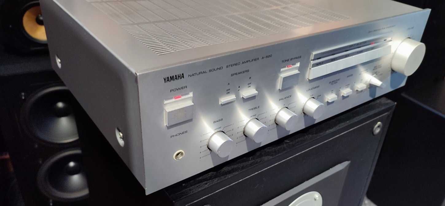 Yamaha A-520 підсилювач + Wi-Fi streamer