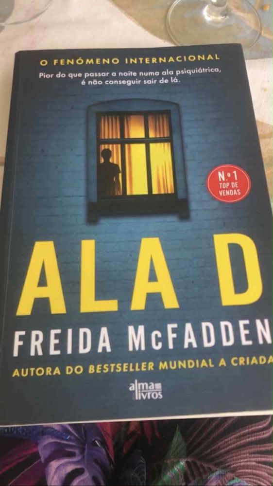 Livro Ala D - Freida Mcfadden