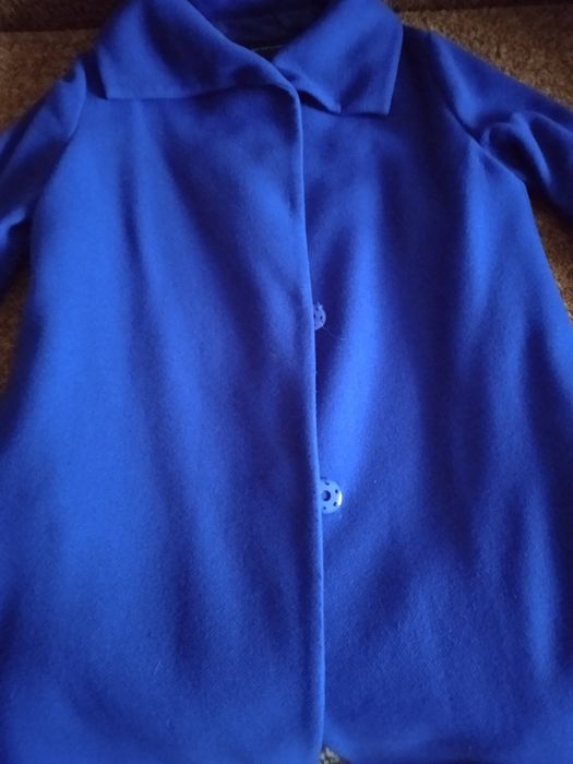 Продам женское пальто