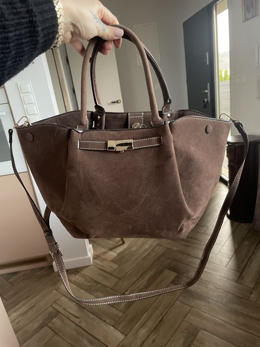 Torebka brązowa średnia