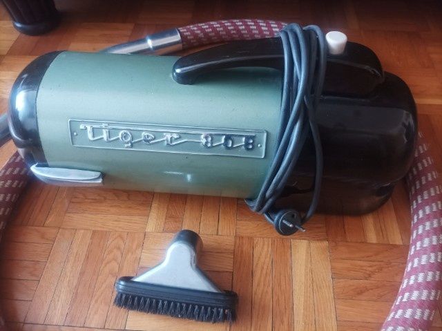 Odkurzacz Tiger 808 .