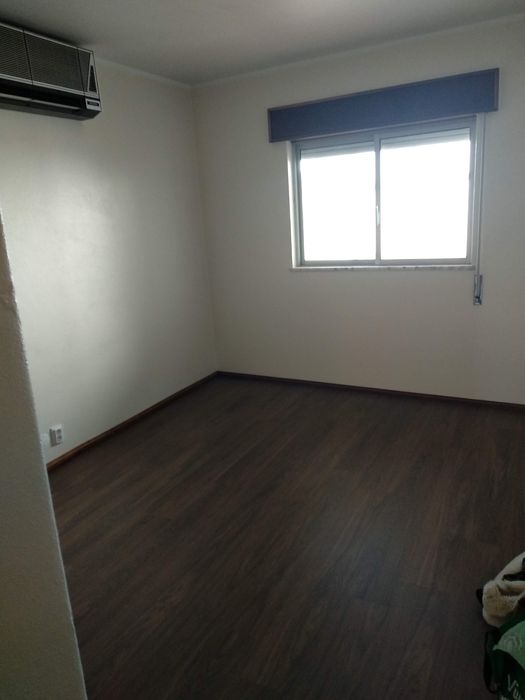 Apartamento T3, com dois WC,  para arrendamento
