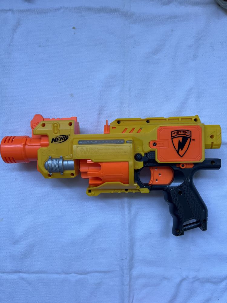 5 pistolas nerf como novas