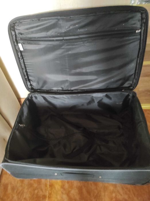 Валіза  68x44x28