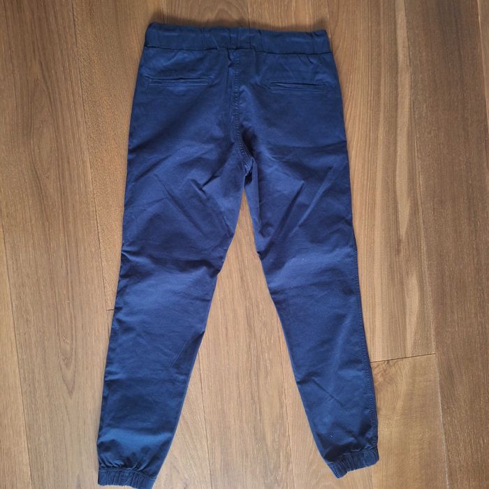 Spodnie męskie granatowe casual - materiałowe Vistula roz. 31/32