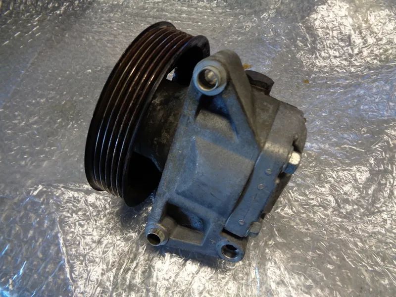 pompa wspomagania ford mondeo mk4 2.0 tdci 6g913a696cd