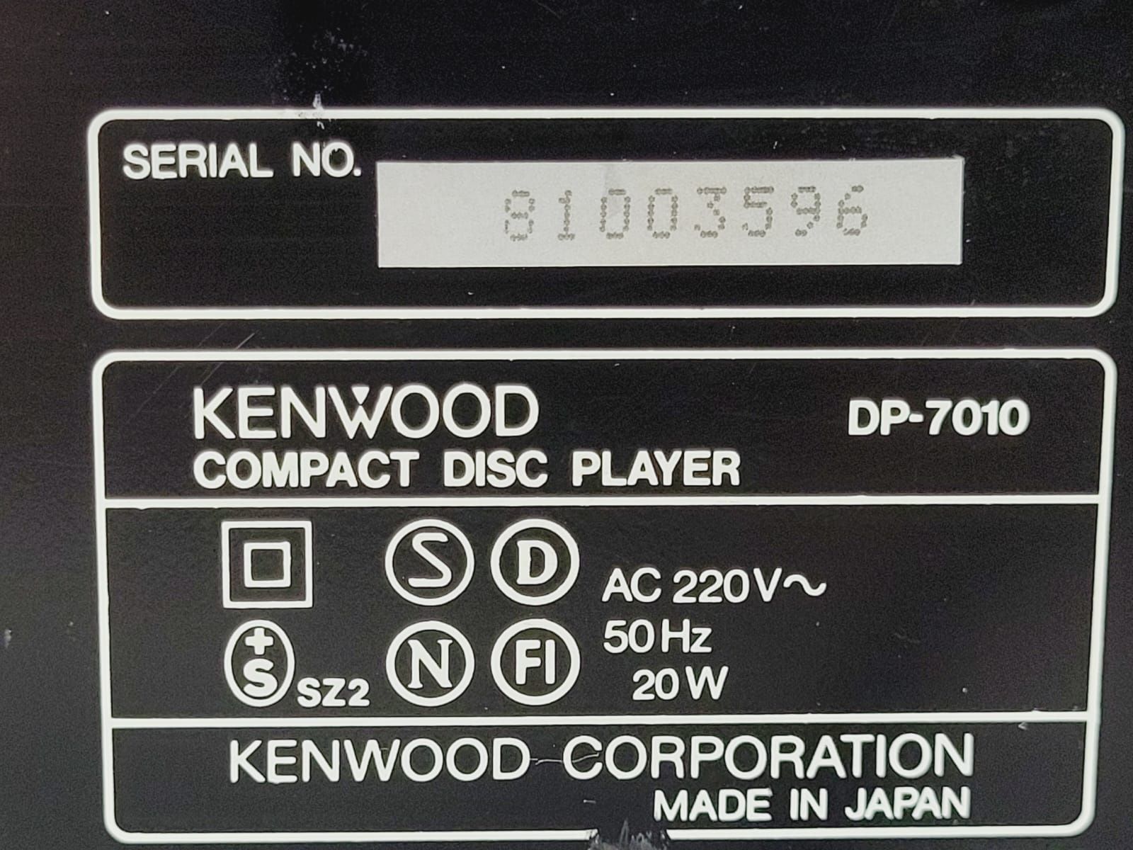 Kenwood DP 7010 ODTWARZACZ płyt CD Wysoki model
