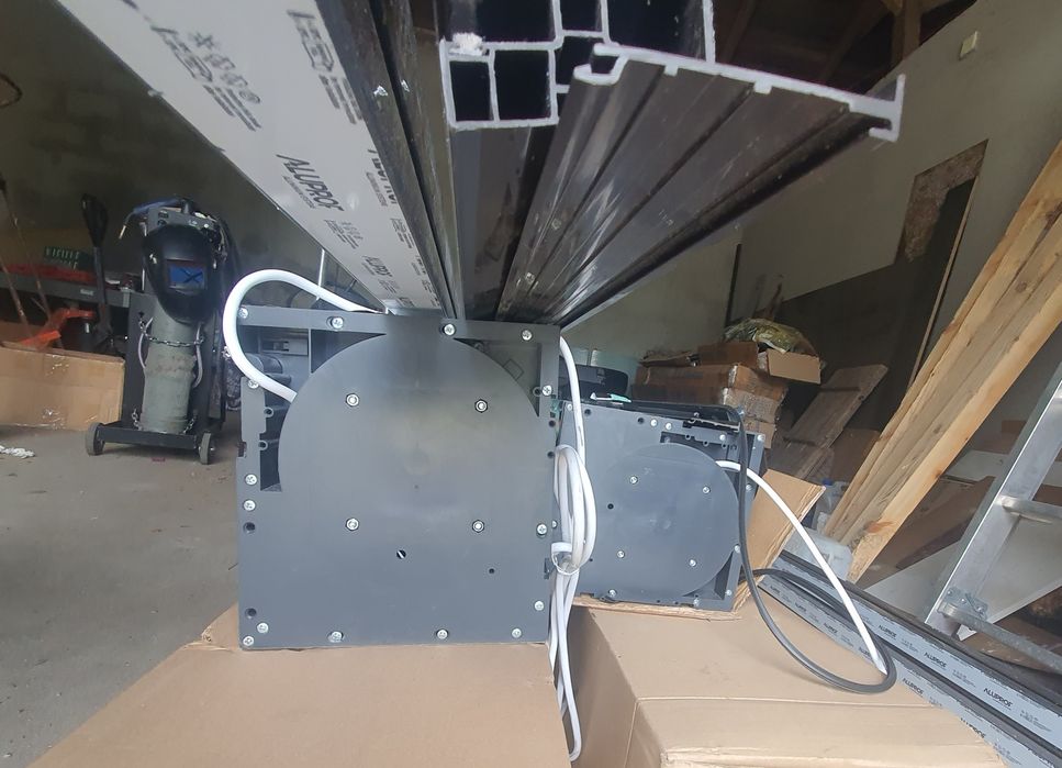 Rolety elektryczne zewnętrzne 4 sztuki kolor: antracyt. Nowe! Okazja!