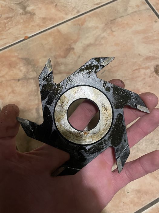 Nowy frez prosty 4mm