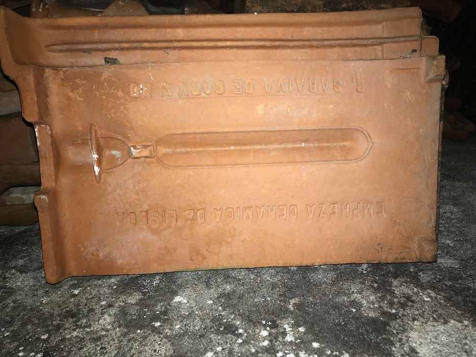 Telhas usadas varias