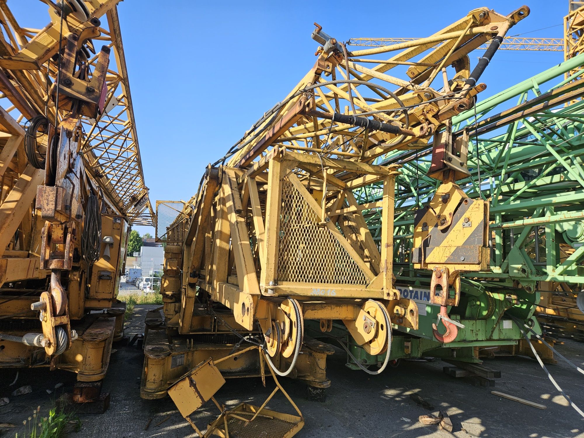 Продам Баштовий кран Liebherr 102K