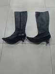 Botas em pele 37