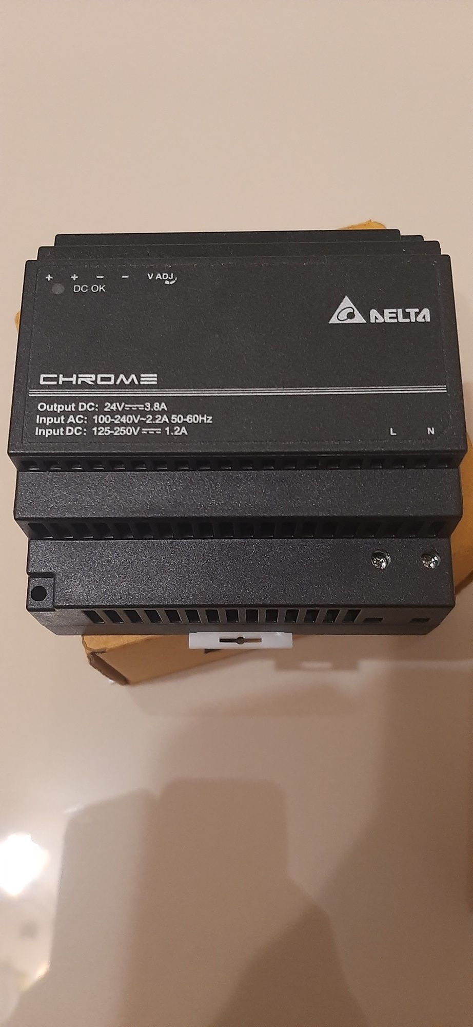 Блок живлення DELTA 24V та 5V