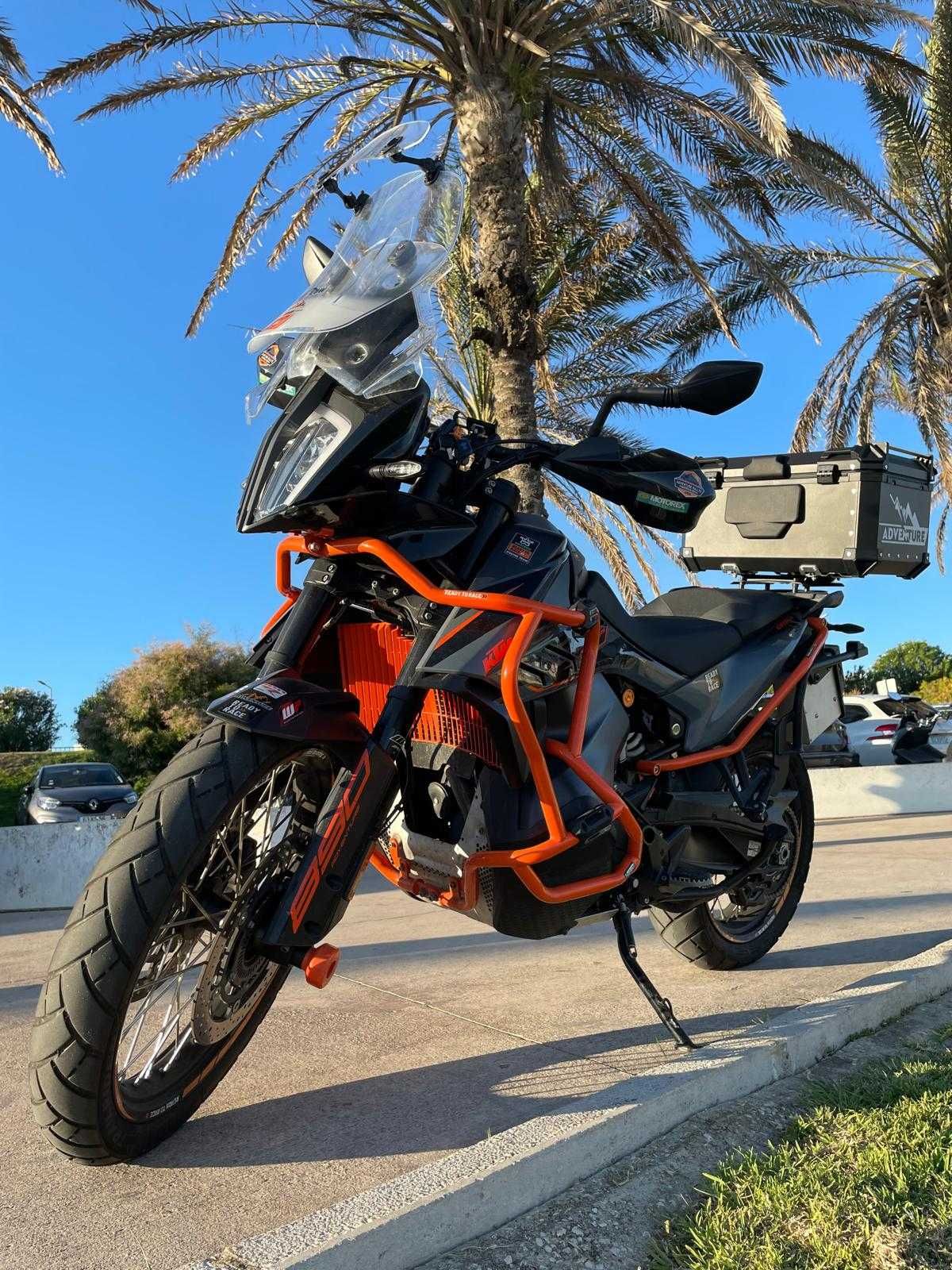 Moto KTM 890 Adventure unica!