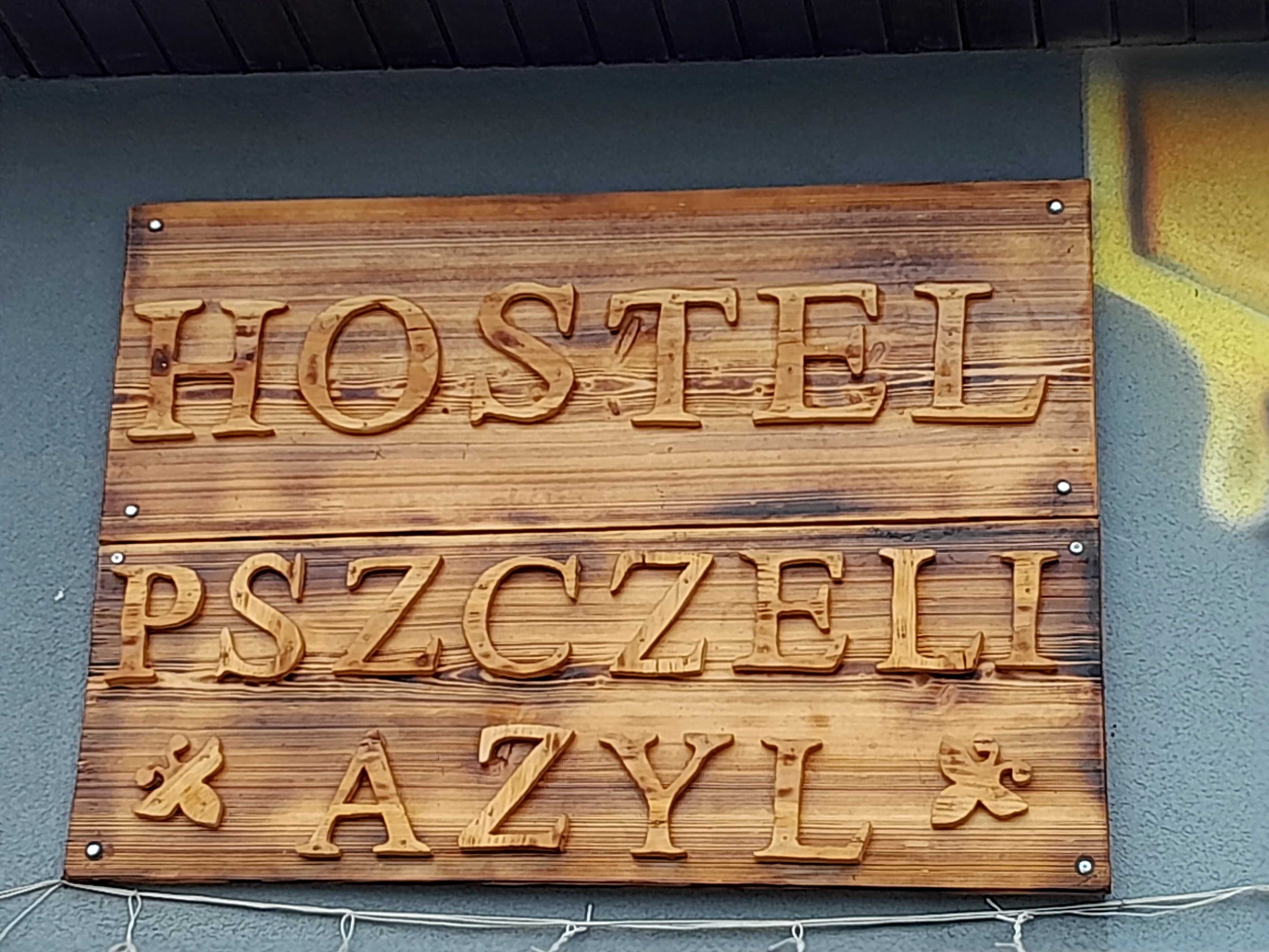 Noclegi ,kwatery , pokoje. /Hostel Pszczeli Azyl /