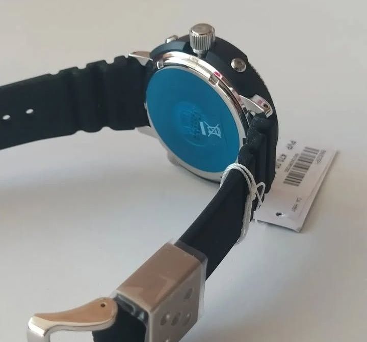 Seiko Prospex "Arnie" Re-Issue Solar Diver 200M SNJ025P1 (48 mm)