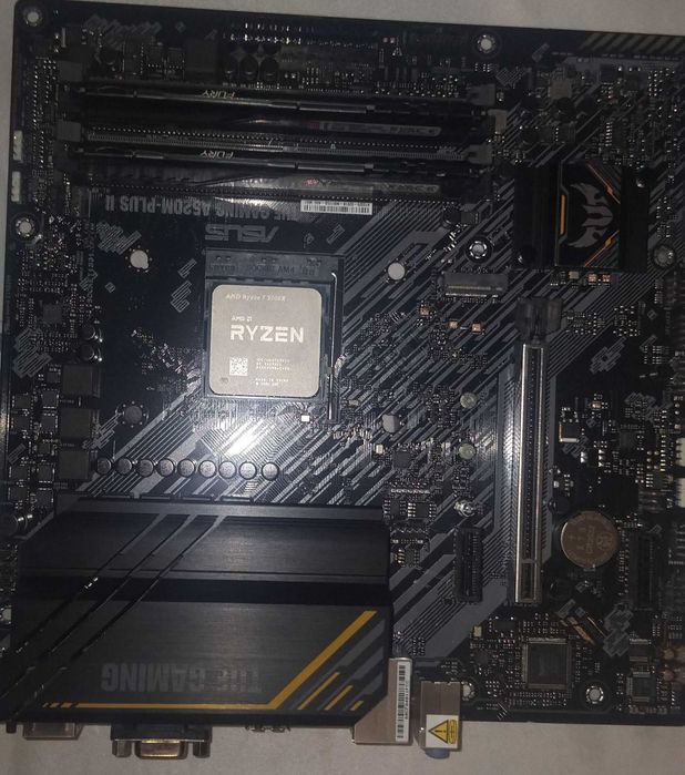 Asus TUF GAMING A520M-PLUS II+Ryzen 7 5700X+32gb3200