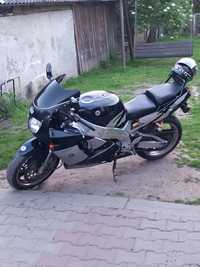 Yamaha yzf 750R Polecam