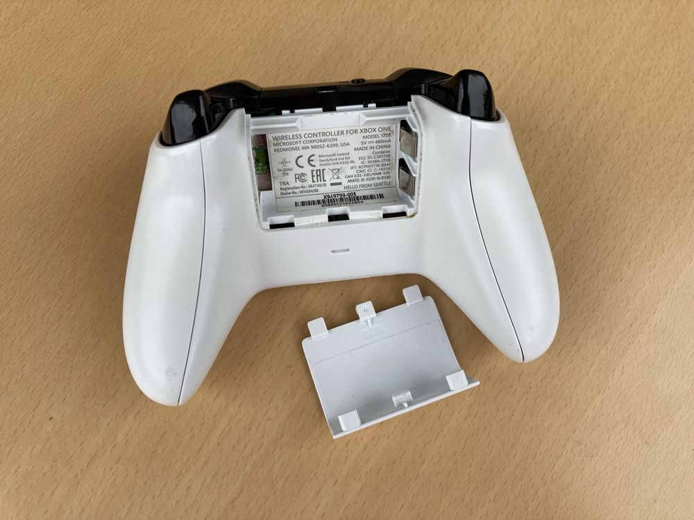 Pad Xbox one uszkodzony