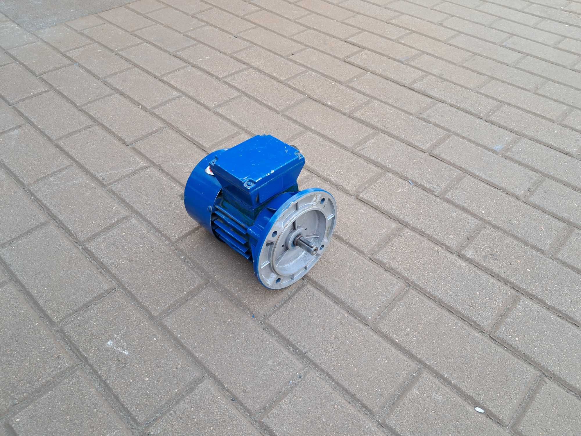 Silnik elektryczny 0,37kw 2780 obrotów wysokoobrotowy. Wysyłka